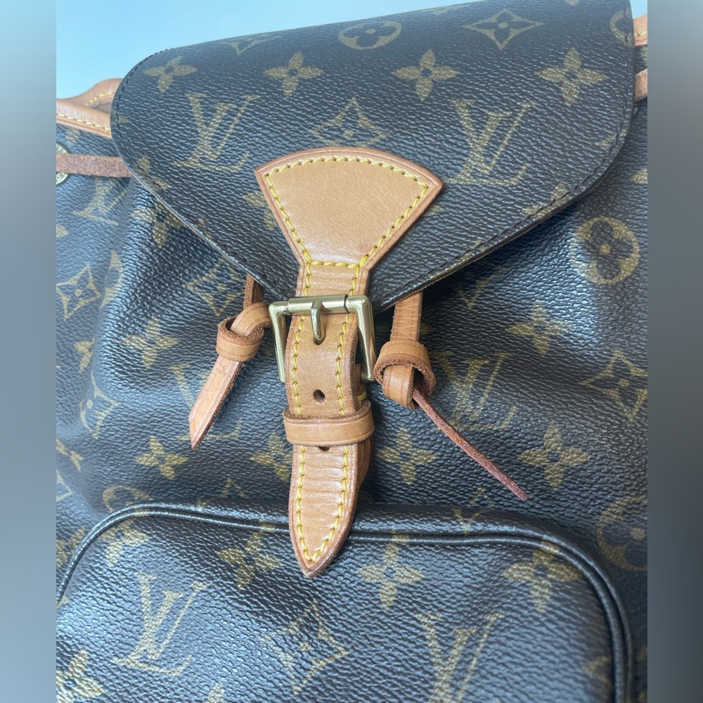 Vintage 1997 Louis Vuitton Montsouris MM Backpack - Picture 9 of 16